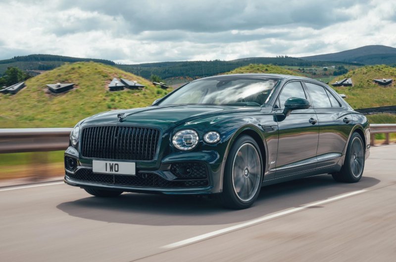Бентли гибрид Flying Spur