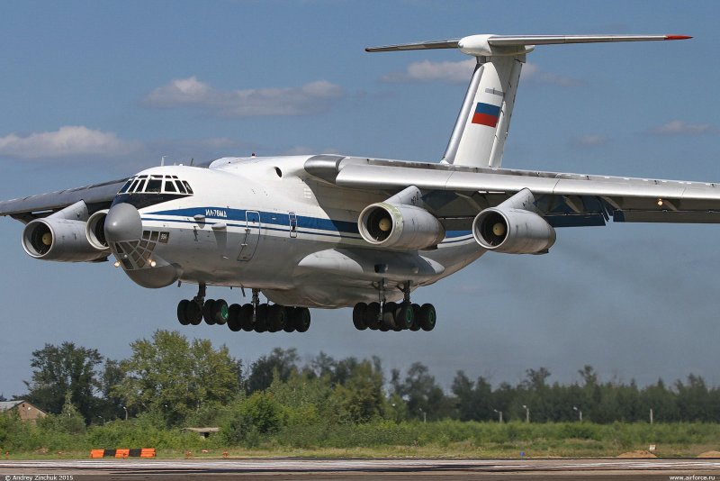Самолёт ил-76мд-90а