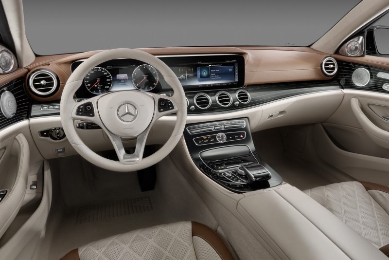 Мерседес Бенц e class 2016