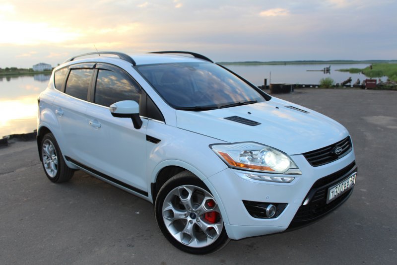 Ford Kuga 2 2008