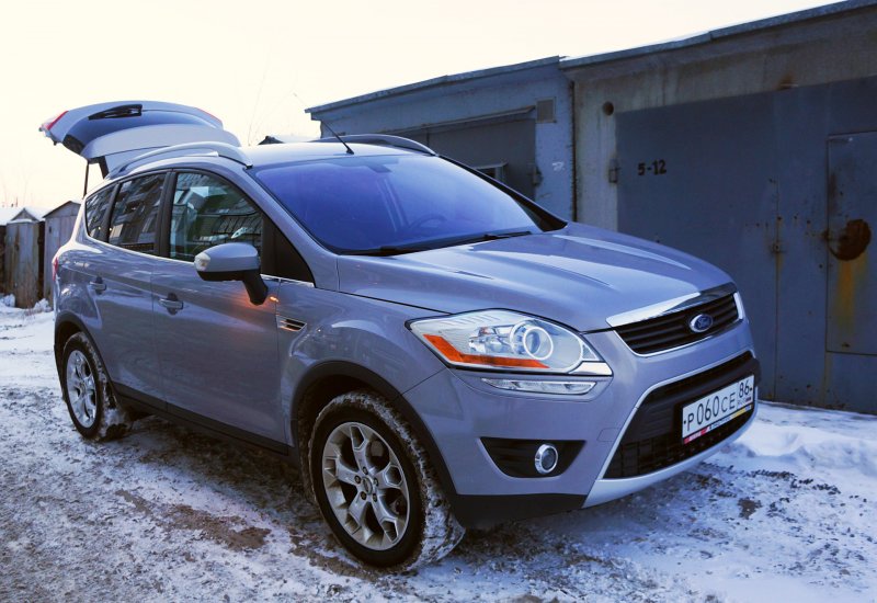 Ford Kuga 1