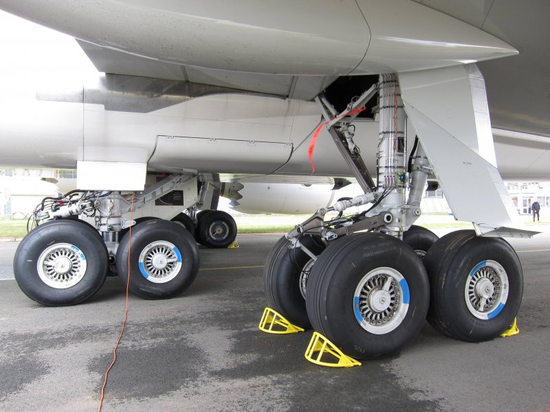 Шасси самолета Боинг 747