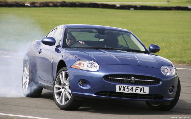 Ягуар XK Coupe 2006