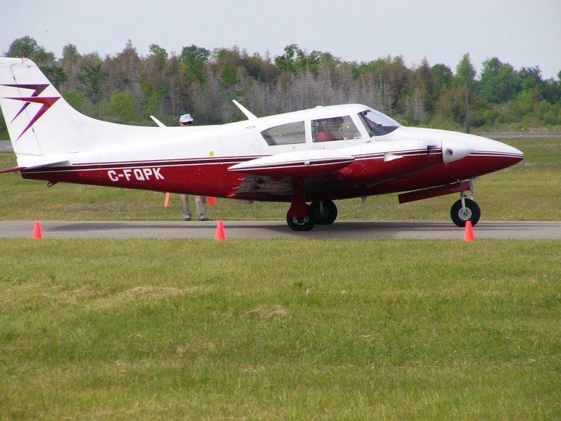 Piper pa-24 Comanche