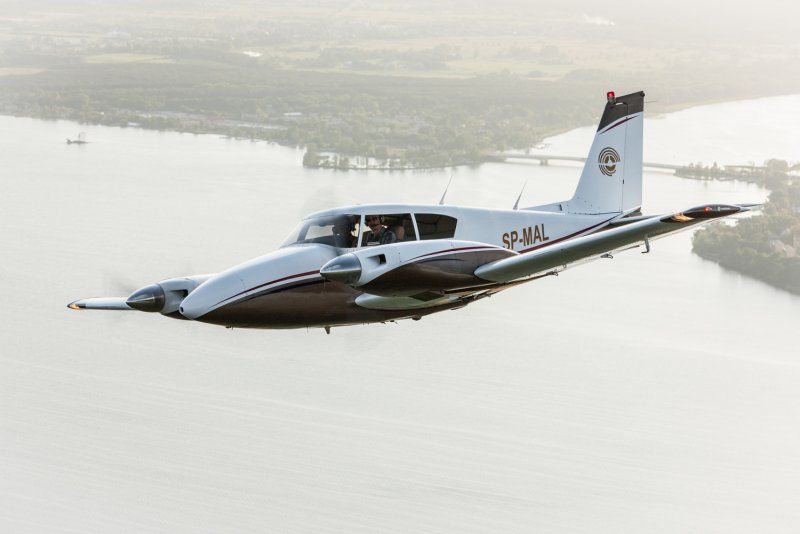 Piper pa-24 Comanche