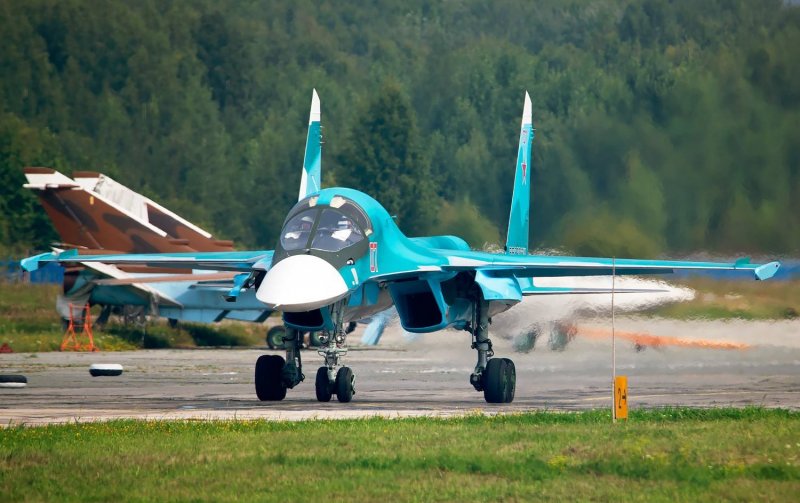 Истребитель Су 34м