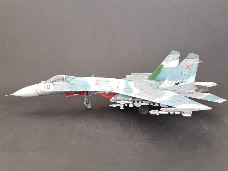 Самолет Су 34