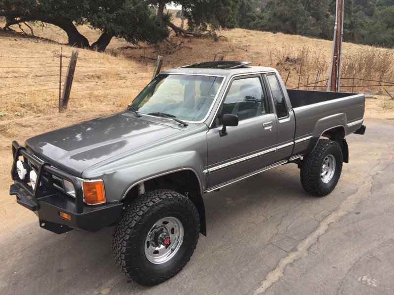 Toyota Hilux sr5