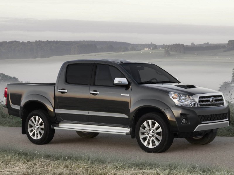 Toyota Hilux Surf 2015