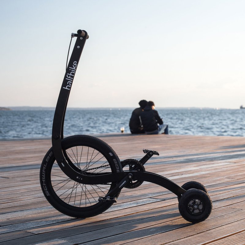 Необычный велосипед Halfbike