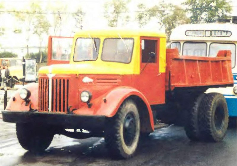 МАЗ 200 И 205