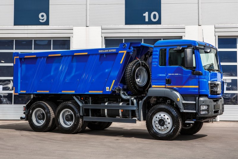 Самосвал man TGS 400