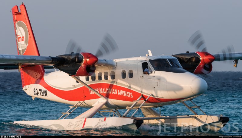 Самолет de Havilland Canada DHC-8-200 Исландия