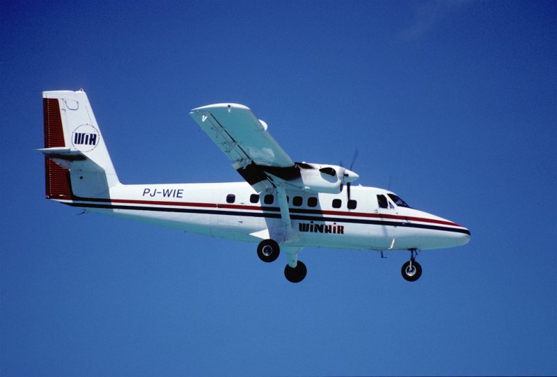 Самолет DHC 6 разбился в Непале
