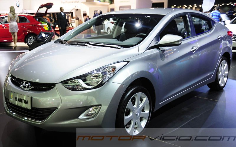 Nissan Elantra 2015