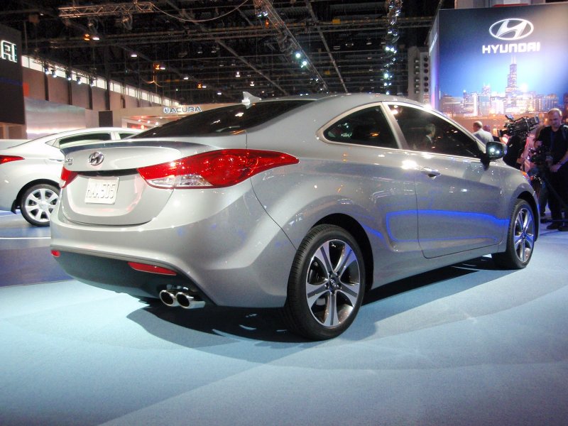 Nissan Elantra 2015