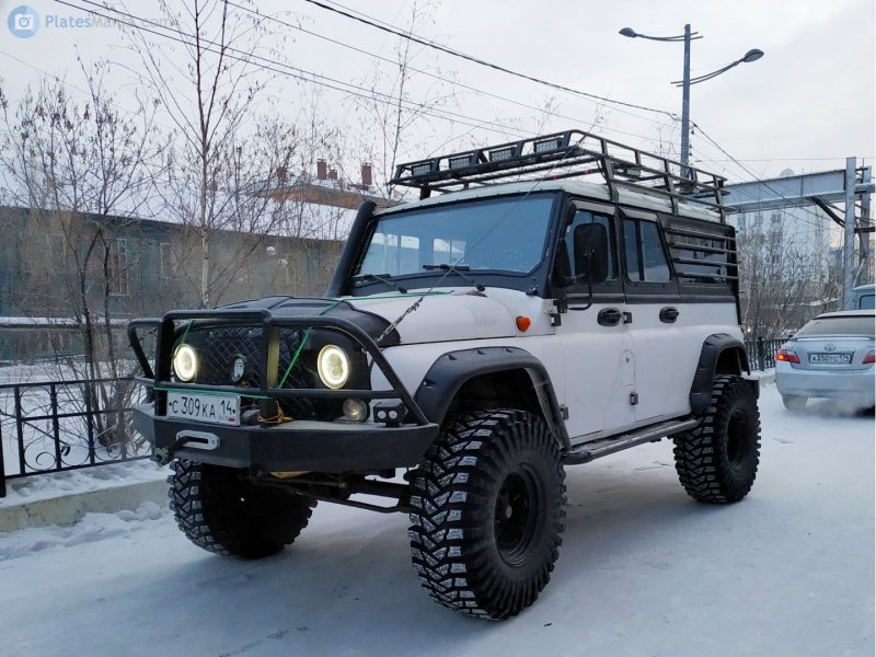 УАЗ Барс белый