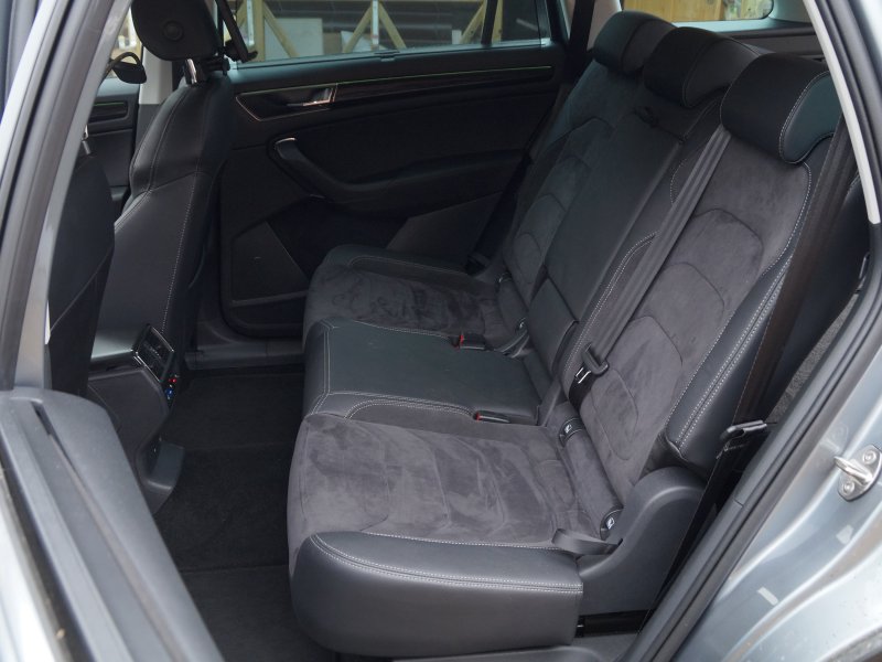 Kodiaq пассажиры третьего ряда