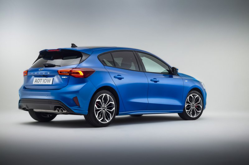 Ford Focus 2015 седан