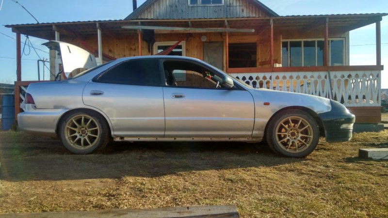 21 1993. Интегра 1993. Хонда Интегра 1993г. Integra 1993 во дворе. Honda Integra Type r dc2.