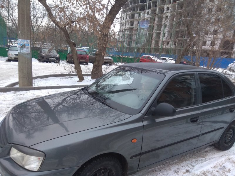 Хендай акцент мокрый асфальт