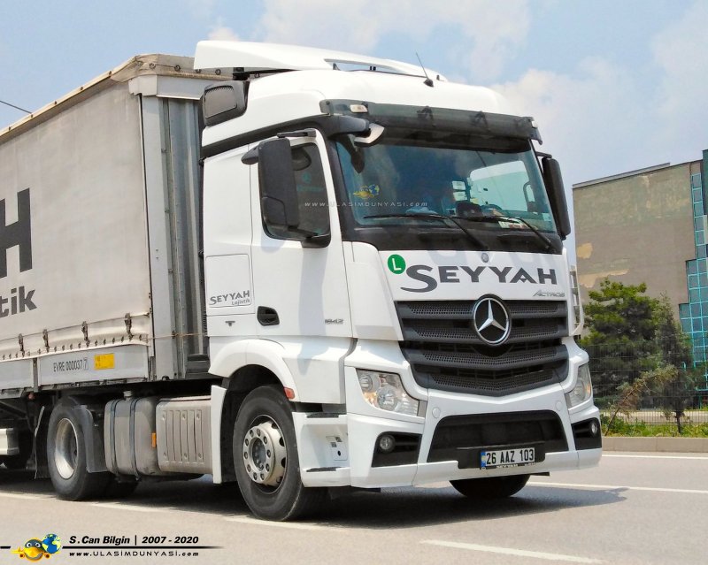 Mercedes Benz Actros 3346