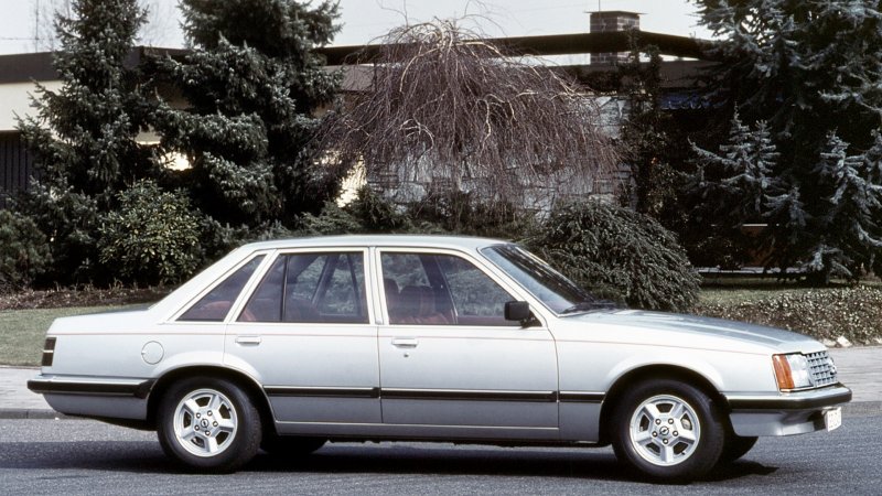 Opel Senator a1