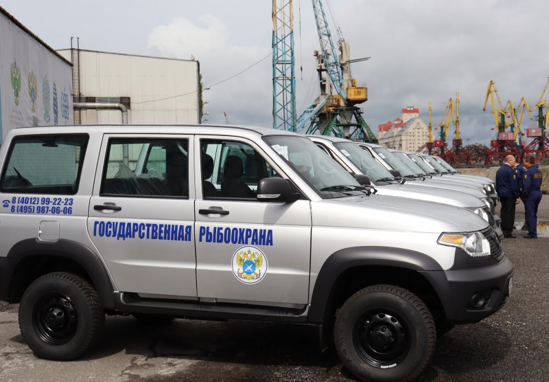 Мерседес 600 с охраной АМР