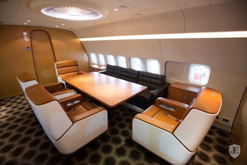 Boeing Business Jet (BBJ) салон