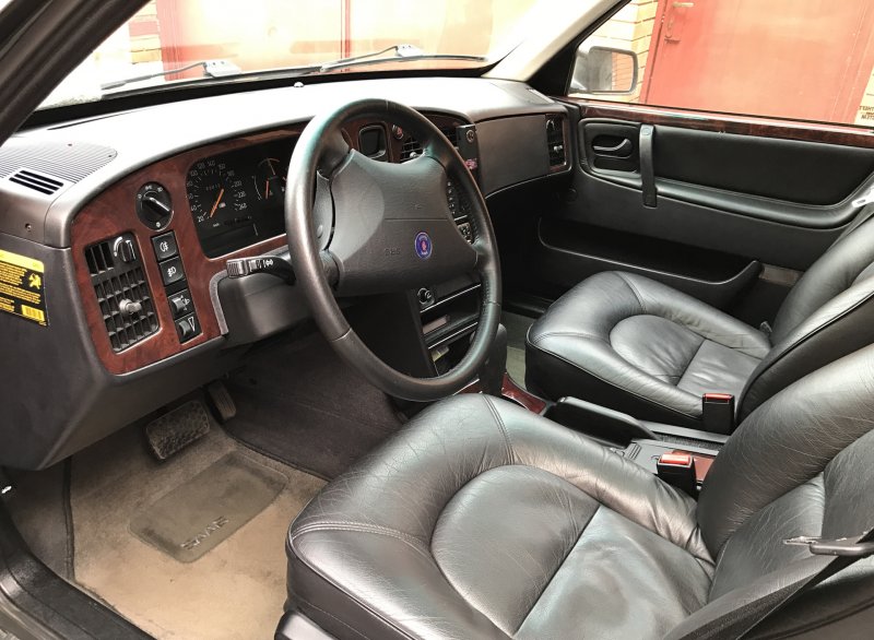 Saab 9000 2.3 Turbo салон