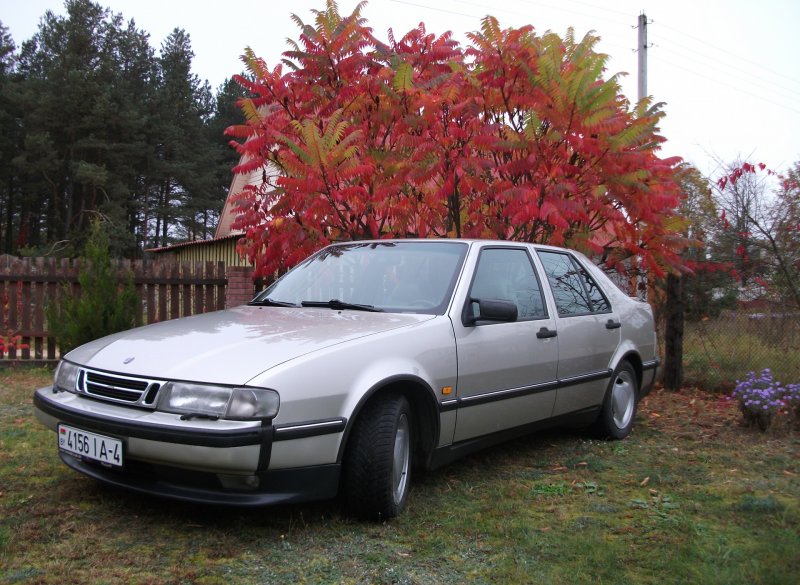 Saab 9000 Turbo белый