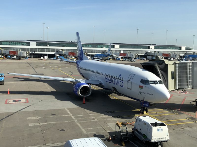 Боинг 737-300