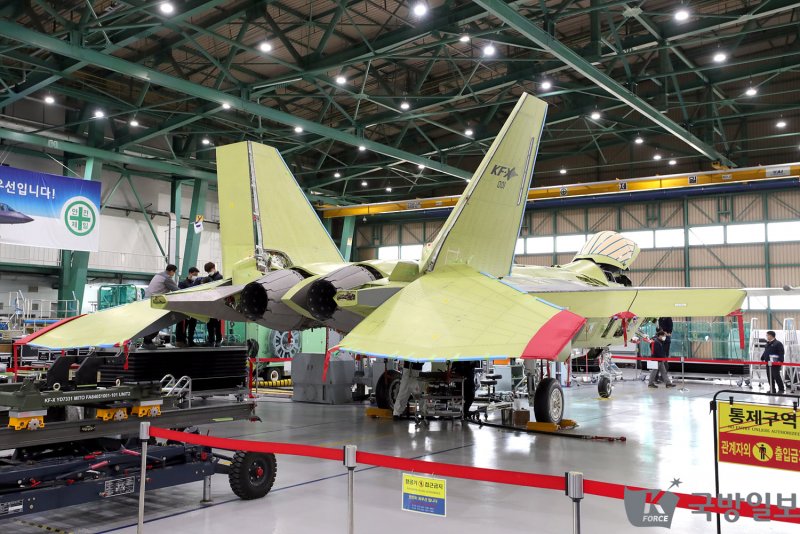 Истребитель Kai KF-X