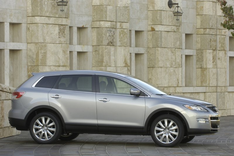 Mazda cx9 2011