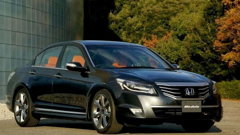 Honda inspire 2014