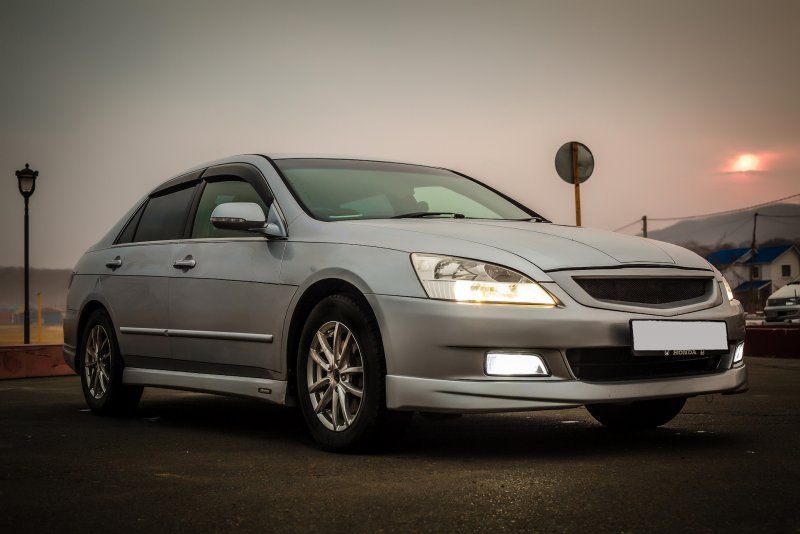 Honda inspire 2003