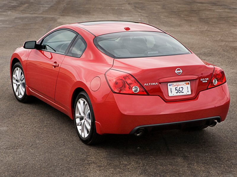 Nissan Altima l32 Coupe