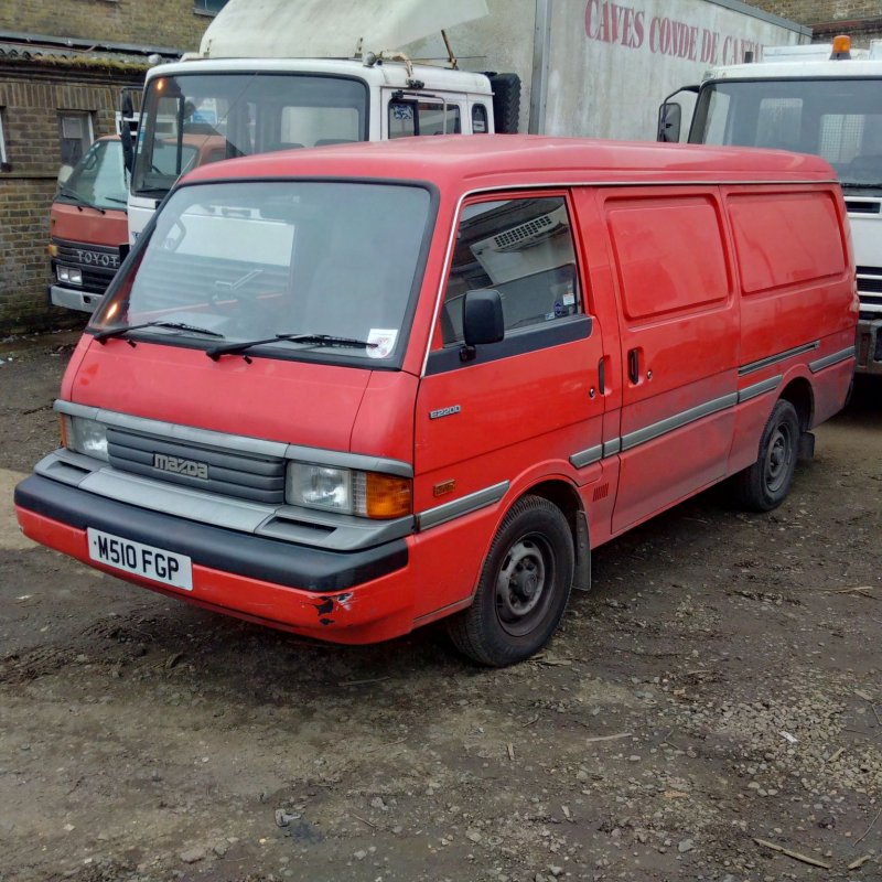 Mazda Bongo e2200