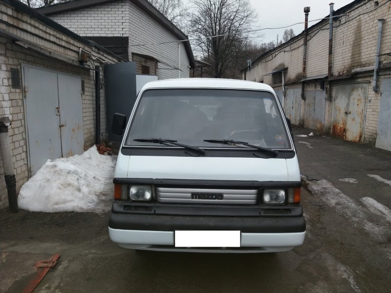 Мазда Бонго е2200