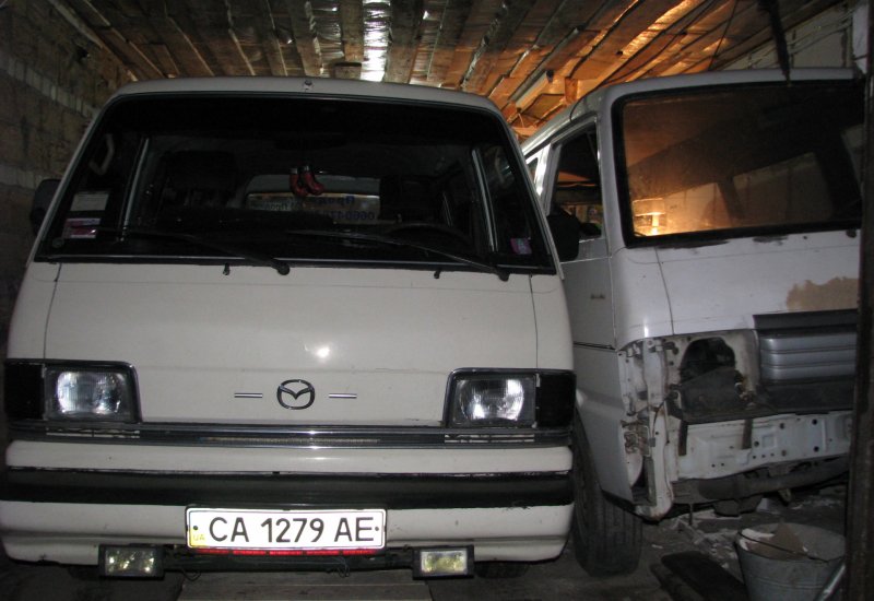 Mazda Bongo e2200 кузовные запчасти