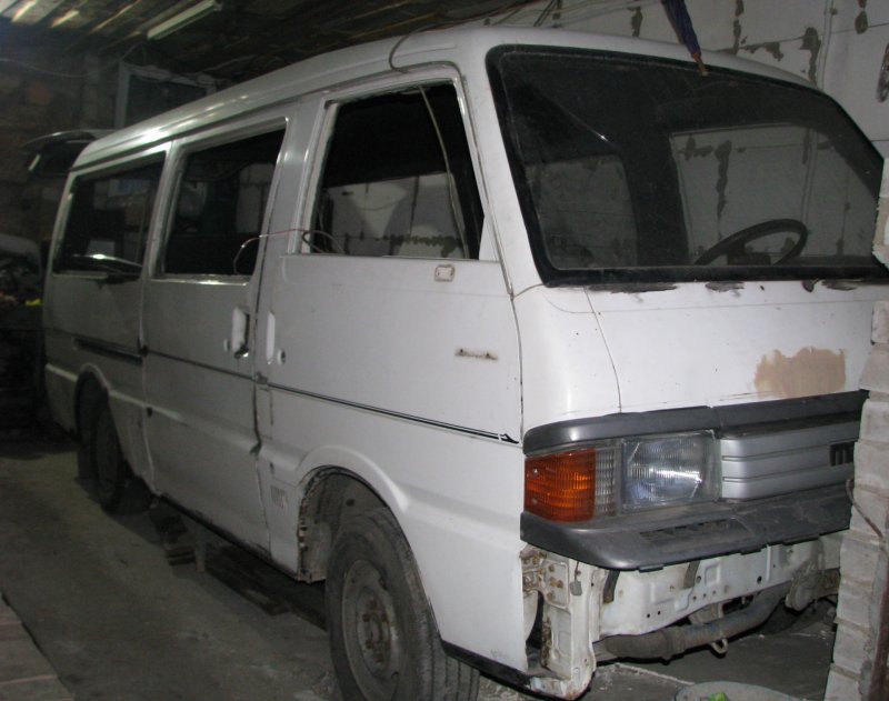 Мазда Бонго е2200 1988