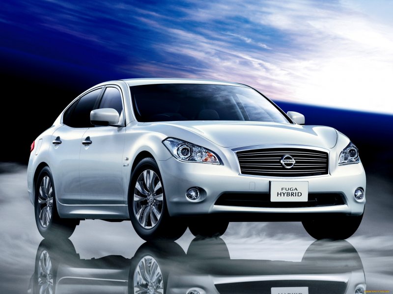 Nissan Hybrid