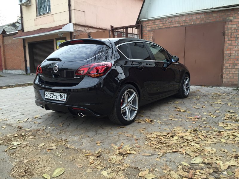 Opel Astra j r18