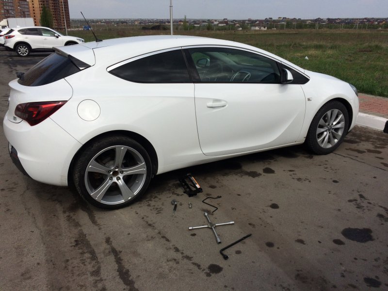 Диски r20 Opel Astra j GTC