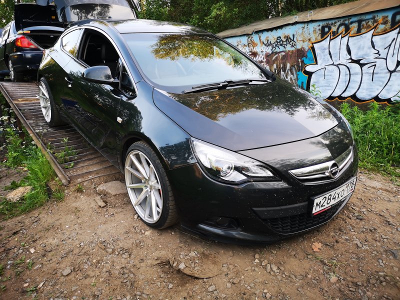 Astra GTC J r18 чёрный