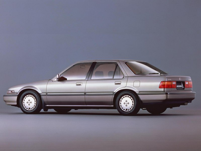 Honda Accord 2 поколение
