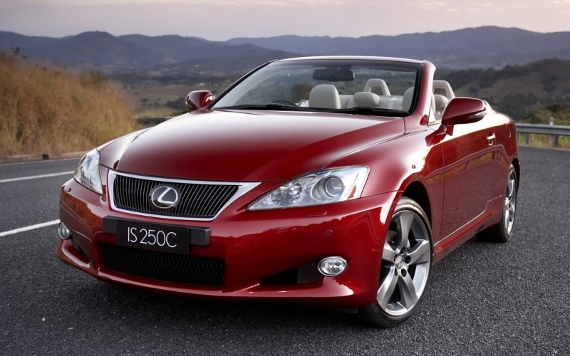 Красный Лексус 250