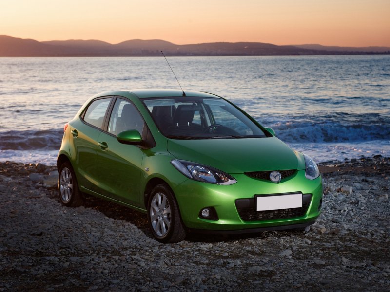 Mazda 2