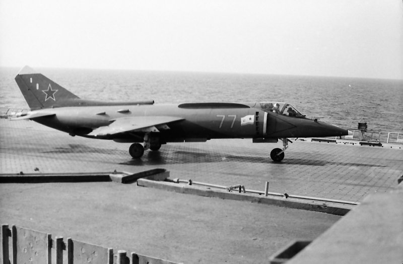 Як-38 як-38м