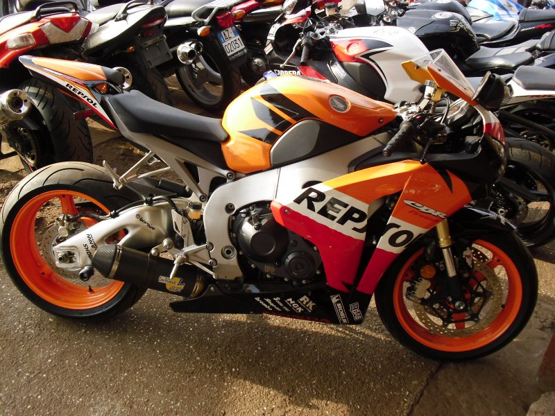 Honda cbr1000rr